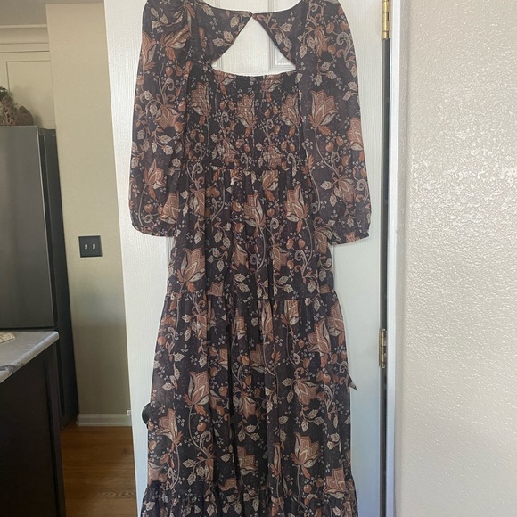 Beautiful Boho style Let Me Be dress. - Picture 5 of 8